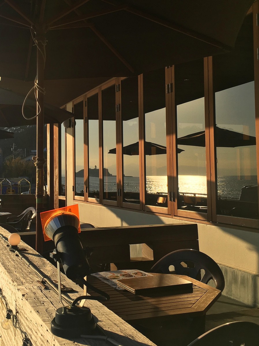 2020-03-06 Reflections of Enoshima